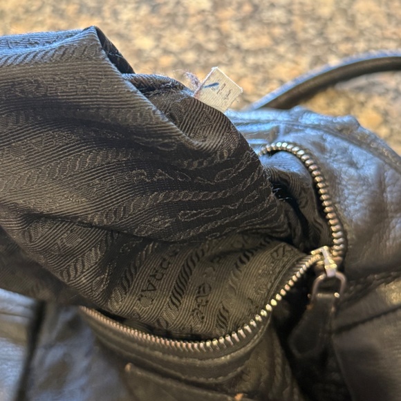 Authentic Prada Black leather bag with Silver hardware - Picture 13 of 16
